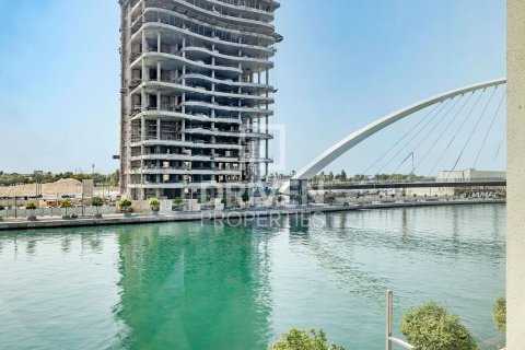 Al Wasl、Dubai、UAE にあるマンション販売中 2ベッドルーム、134 m2、No654685 - 写真 1