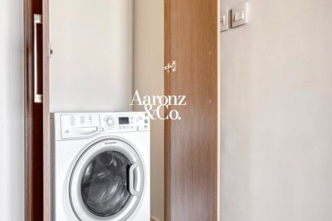Apartmen di Dubai Creek Harbour (The Lagoons), UAE 2 bilik tidur, 107 meter persegi № 754877 - foto 17