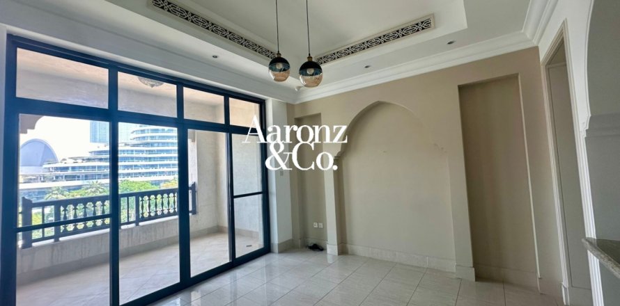 Apartament në Old Town, Dubai, Emiratet e Bashkuara Arabe 1 dhomë gjumi, 98 m2. № 754873