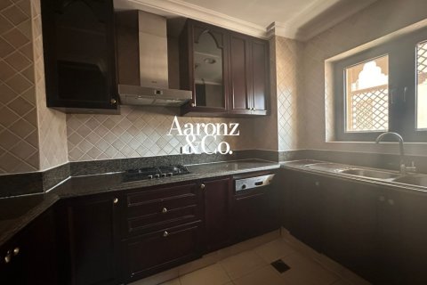 Apartament në Old Town, Dubai, Emiratet e Bashkuara Arabe 1 dhomë gjumi, 98 m2. № 754873 - Foto 9