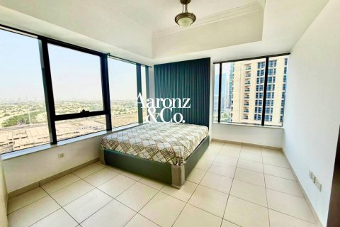 Apartment in Jumeirah Lake Towers, Dubai, UAE 3 bedrooms, 177 sq.m. № 754879 - photo 8