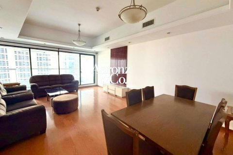 Apartment in Jumeirah Lake Towers, Dubai, UAE 3 bedrooms, 177 sq.m. № 754879 - photo 3