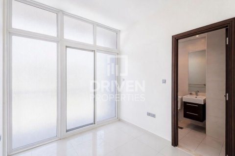 Kaupunkipientalo Dubai, Arabiemiraatit 3 makuuhuonetta, 157.94 m2 № 754100 - kuva 6