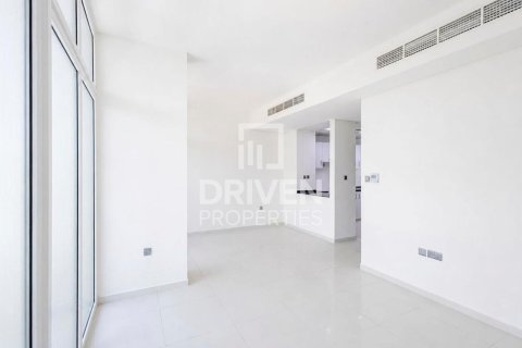 Kaupunkipientalo Dubai, Arabiemiraatit 3 makuuhuonetta, 157.94 m2 № 754100 - kuva 3