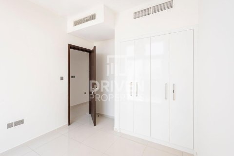 Kaupunkipientalo Dubai, Arabiemiraatit 3 makuuhuonetta, 157.94 m2 № 754100 - kuva 5