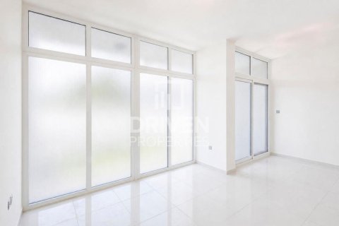 Kaupunkipientalo Dubai, Arabiemiraatit 3 makuuhuonetta, 157.94 m2 № 754100 - kuva 2