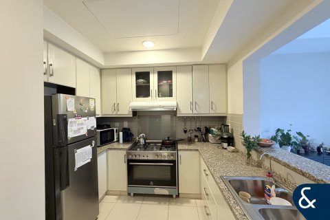 Üürile anda villa asukohaga Reem, Dubai, AÜE: 3 magamistoaga, 243 m² Nr 668099 - pilt 9