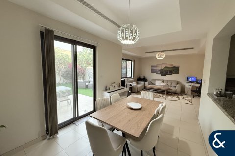 Üürile anda villa asukohaga Reem, Dubai, AÜE: 3 magamistoaga, 243 m² Nr 668099 - pilt 6