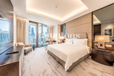 Apartament de închiriat în Downtown Dubai (Downtown Burj Dubai), Dubai, EAU 3 dormitoare, 225.47558100 mp.  №651592 - poză 6
