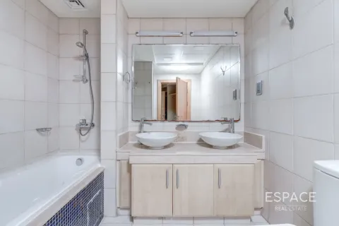 Apartament do wynajęcia w Palm Jumeirah, Dubai, ZEA 2 sypialnie, 144 mkw., nr 738141 - zdjęcie 16