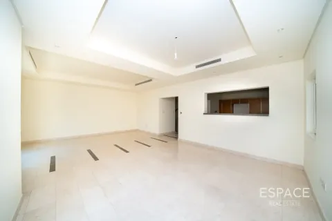 Villa in Al Furjan, Dubai, UAE 3 bedrooms, 283 sq.m. № 738125 - photo 3