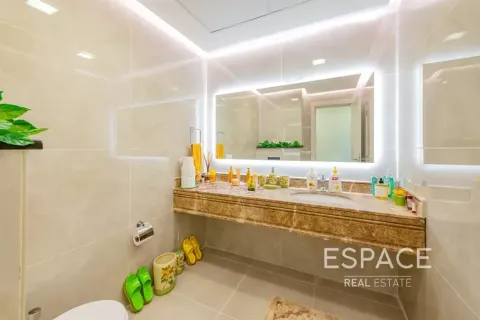 Apartment in Jumeirah Beach Residence, Dubai, UAE 3 bedrooms, 175 sq.m. № 738127 - photo 9