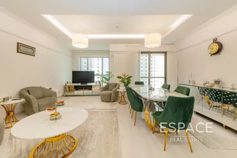 Apartment in Jumeirah Beach Residence, Dubai, UAE 3 bedrooms, 175 sq.m. № 738127 - photo 2