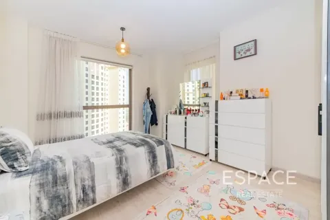 Apartment in Jumeirah Beach Residence, Dubai, UAE 3 bedrooms, 175 sq.m. № 738127 - photo 13