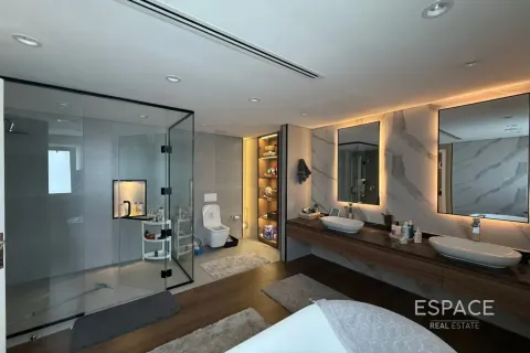 Villa in Meadows, Dubai, UAE 5 bedrooms, 655 sq.m. № 738126 - photo 13