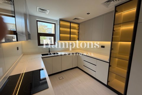 Vila v Serena, Dubai, SAE 4 spálne, 404.96417700 m2 č. 659860 - Fotografia 10