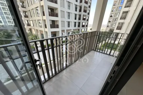 Lakás itt: Palm Jumeirah, Dubai, EAE, 2 hálószoba, 90 m², azonosító: 718277