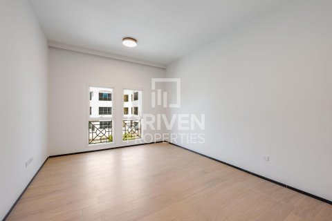 Dzīvoklis Umm Suqeim, Dubaijā, AAE 2 istabas, 124.95 m2 Nr. 746925 - attēls 13