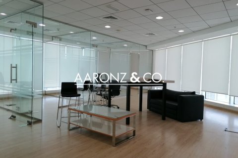 Kontor til leie i Business Bay, Dubai, Emiratene 117.7 kvm Nr. 641174 - Foto 1