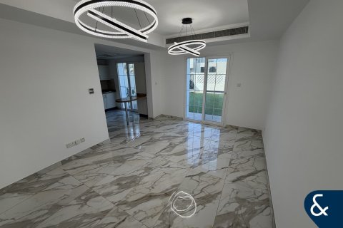 Вилла в Арабиан Ранчес, Дубай, ОАЭ 2 спальни, 172м2 № 684853