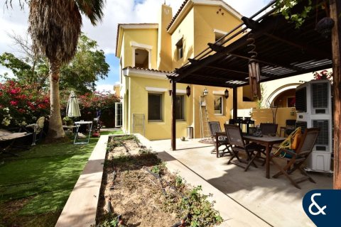 Vila di Arabian Ranches, Dubai, UEA 2 kamar tidur, 206 m2 nomor 684857