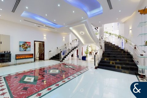 Willa do wynajęcia w Emirates Hills, Dubai, ZEA 8 sypialnie, 1486 mkw., nr 684858 - zdjęcie 4