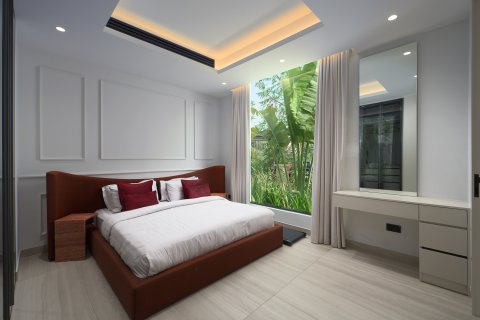 Villa en alquiler en Jumeirah Islands, Dubai, EAU 5 dormitorios, 585.29 m2 № 757514 - foto 10