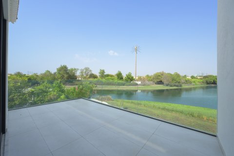 Villa en alquiler en Jumeirah Islands, Dubai, EAU 5 dormitorios, 585.29 m2 № 757514 - foto 22