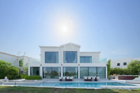 Villa en alquiler en Jumeirah Islands, Dubai, EAU 5 dormitorios, 585.29 m2 № 757514 - foto 1
