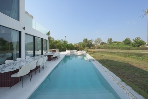Villa en alquiler en Jumeirah Islands, Dubai, EAU 5 dormitorios, 585.29 m2 № 757514 - foto 24