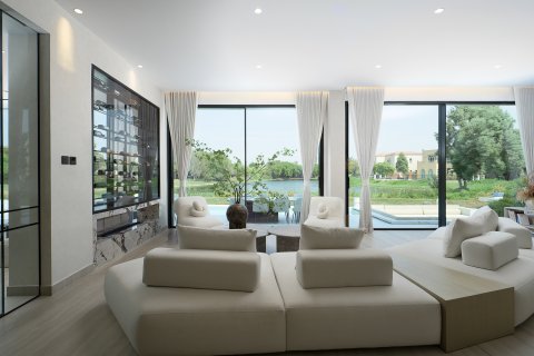 Villa en alquiler en Jumeirah Islands, Dubai, EAU 5 dormitorios, 585.29 m2 № 757514 - foto 6
