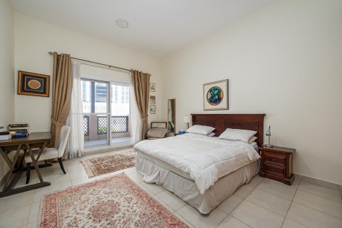 Vila u gradu Al Barsha, Dubai, UAE 4 spavaće sobe, 464.52 m2 Br. 757515 - Slika 4