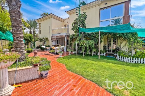 Vila v Arabian Ranches, Dubai, SAE 6 ložnice, 619.11 m² Č.: 733423 - fotografie 23