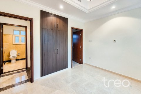 Vila v Jumeirah Islands, Dubai, SAE 4 ložnice, 483.1 m² Č.: 733422 - fotografie 15