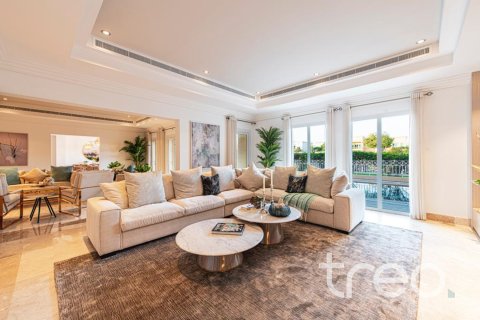 ویلا برای اجاره در Meadows، Dubai، امارات متحده عربی 6 خوابه ، 815.32 متر مربع ، شماره 733417 - تصویر 6