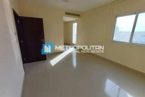 Vilă de vânzare în Al Reef, Abu Dhabi, EAU 5 dormitoare, 273.4 mp.  №651790 - poză 8