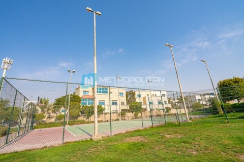 Vilă de vânzare în Al Reef, Abu Dhabi, EAU 5 dormitoare, 273.4 mp.  №651790 - poză 2