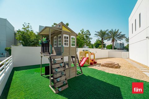 Shtëpi në qytet në Dubai, Emiratet e Bashkuara Arabe 3 dhoma gjumi, 315.7 m2. № 635642 - Foto 16