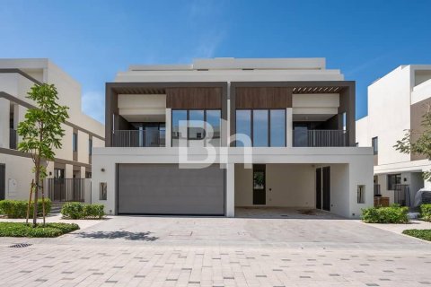 Tilal Al Ghaf, Dubai, UAE의 판매용 빌라 침실 4개, 226제곱미터 번호 643912 - 사진 1