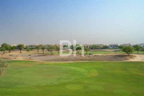Rumah bandar di Jumeirah Golf Estates, Dubai, UAE 4 bilik tidur, 326 meter persegi № 643910 - foto 15