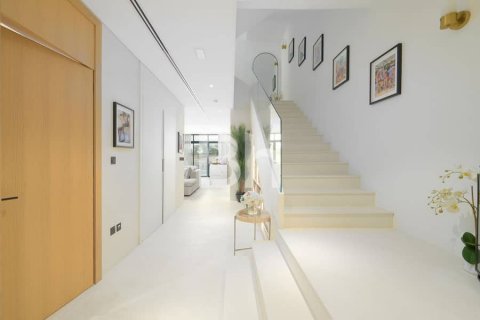 Rumah bandar di Jumeirah Golf Estates, Dubai, UAE 4 bilik tidur, 326 meter persegi № 643910 - foto 10