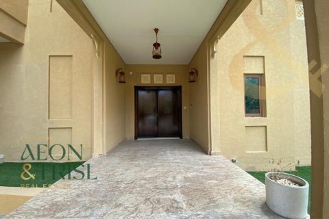 Villa sa Al Furjan, Dubai, UAE 5 silid-tulugan, 600 sq.m. № 648421 - larawan 4