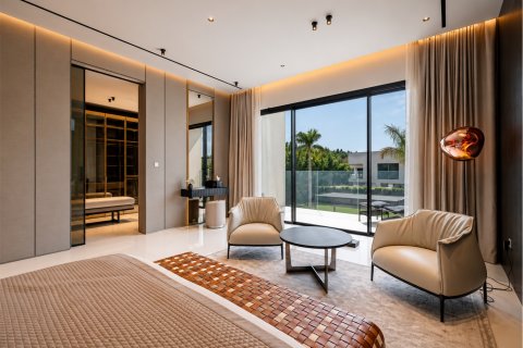 Villa in Al Barari, Dubai, UAE 6 bedrooms, 861.68 sq.m. № 754494 - photo 13