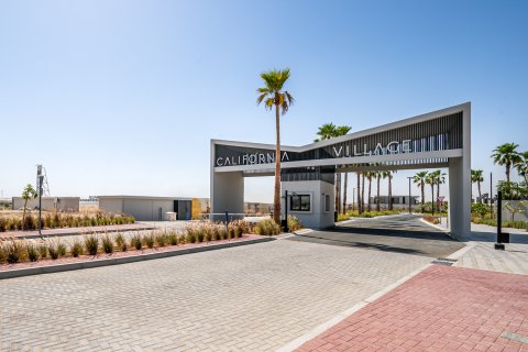 Villa in Dubai Land, UAE 3 bedrooms, 281.59 sq.m. № 754495 - photo 26