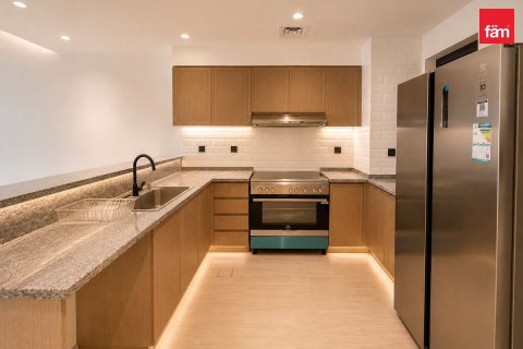 Kaupunkipientalo Dubai, Arabiemiraatit 4 makuuhuonetta, 144 m2 № 754807 - kuva 4