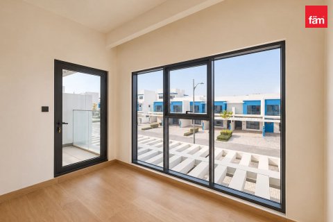 Kaupunkipientalo Dubai, Arabiemiraatit 4 makuuhuonetta, 144 m2 № 754807 - kuva 7