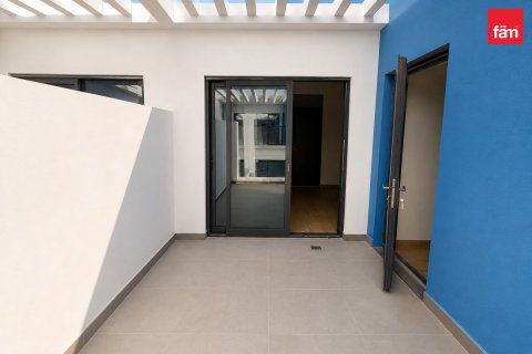 Kaupunkipientalo Dubai, Arabiemiraatit 4 makuuhuonetta, 144 m2 № 754807 - kuva 16
