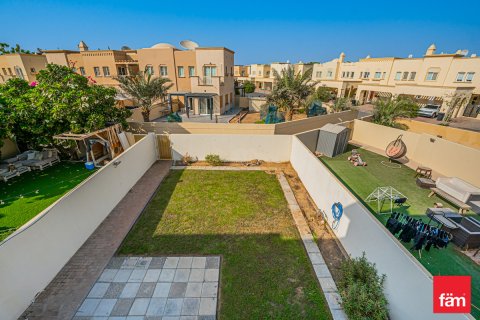Casa urbana para arrendamento em Dubai, EAU 3 quartos, 253.3 m2 № 754808 - foto 27
