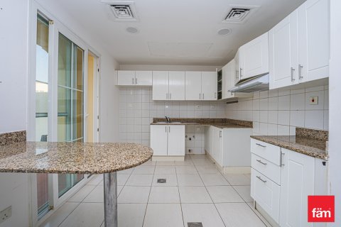 Casa urbana para arrendamento em Dubai, EAU 3 quartos, 253.3 m2 № 754808 - foto 19