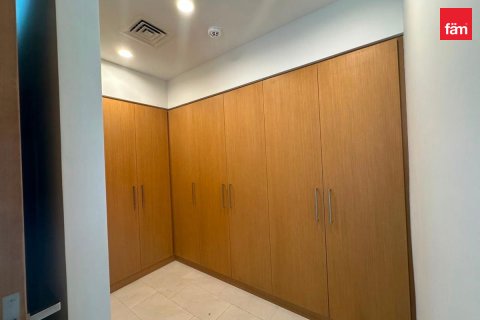 Vila v Dubai, SAE 4 spálne, 231.2 m2 č. 754805 - Fotografia 8